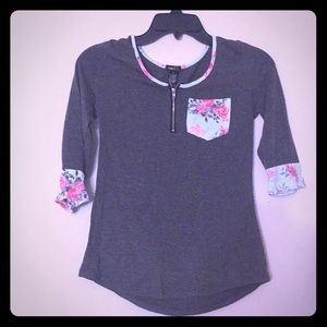 Plain Gray Shirt w/ Floral Pocket